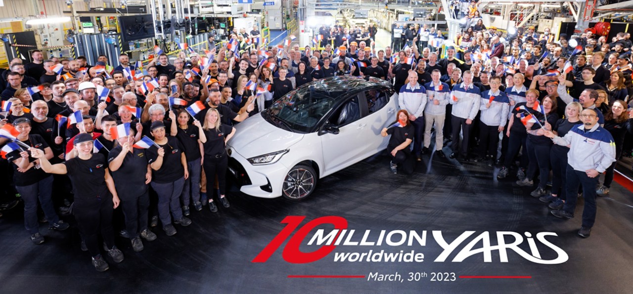 Toyota Yaris erreicht mit weltweit 10 Millionen verkauften Fahrzeugen neuen Meilenstein